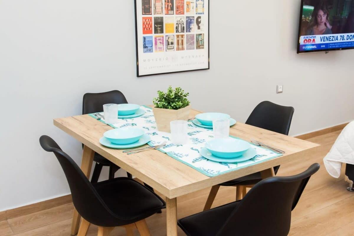 Contemporary And Chic Apartment In Central Aten Exteriör bild