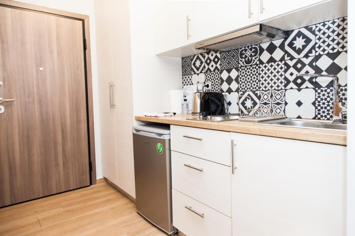 Contemporary And Chic Apartment In Central Aten Exteriör bild